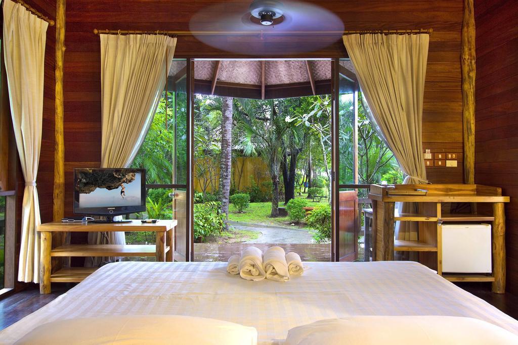 Keeree Waree Seaside Villa Bang Saphan Exterior foto