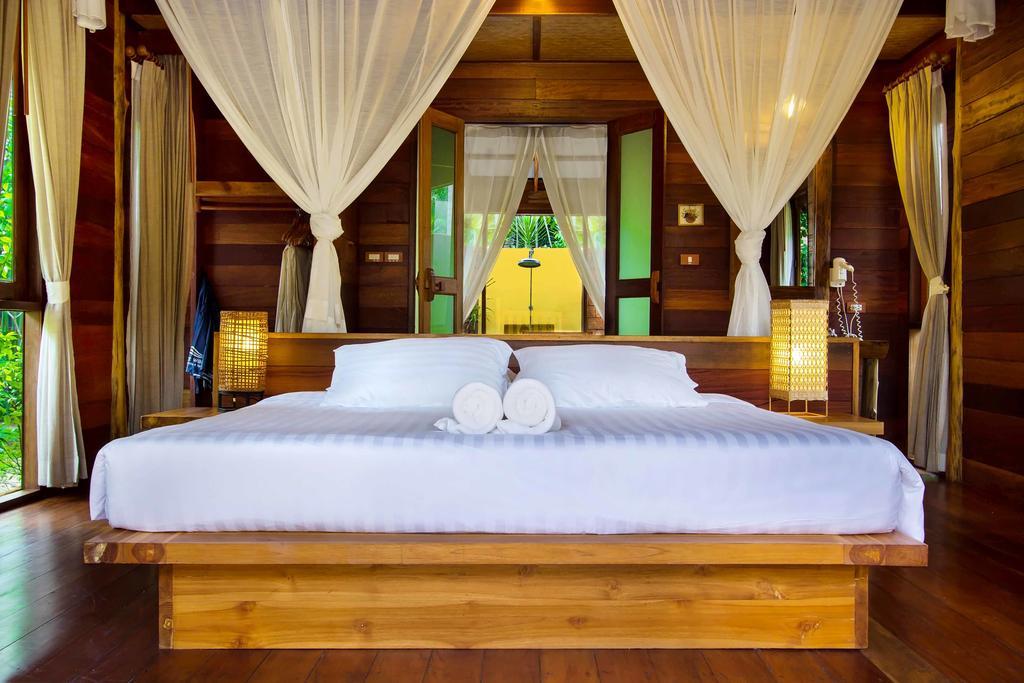 Keeree Waree Seaside Villa Bang Saphan Exterior foto